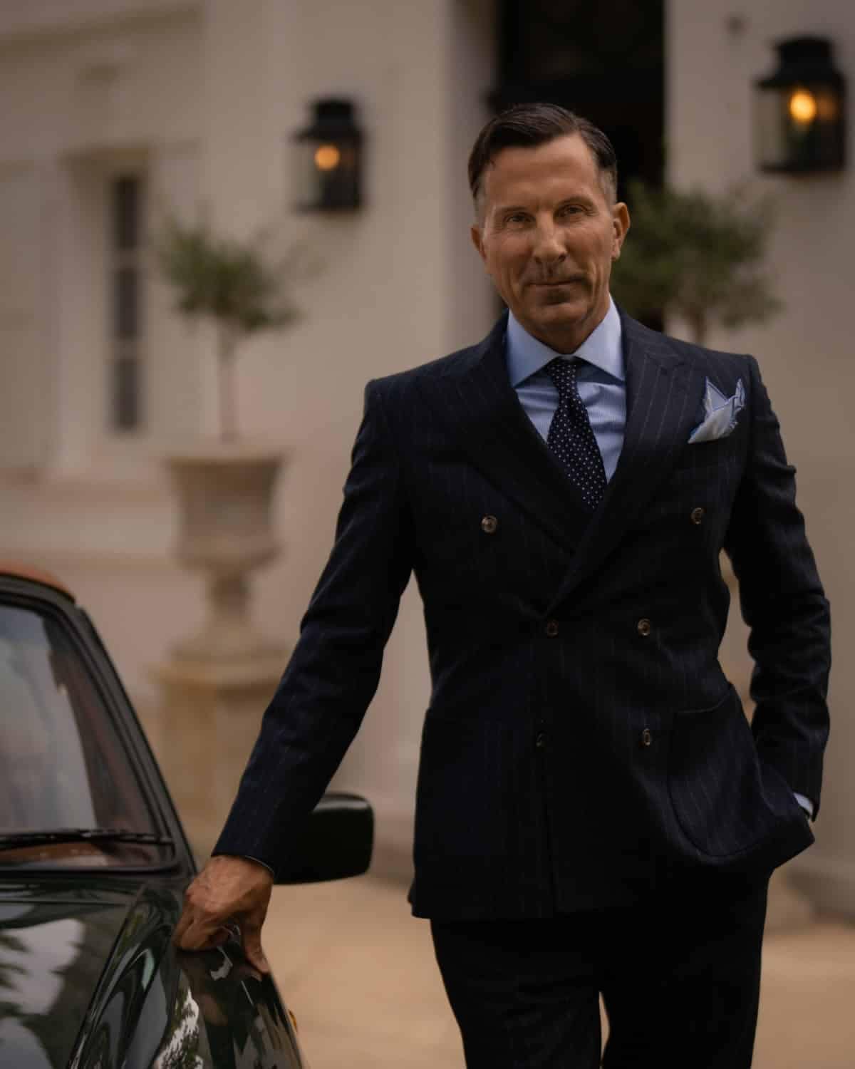 AK MC Double-breasted signature barchetta VBC navy wool flannel
