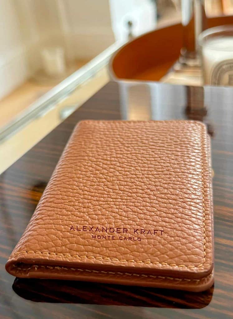 AK MC Grained Leather Cardfold
